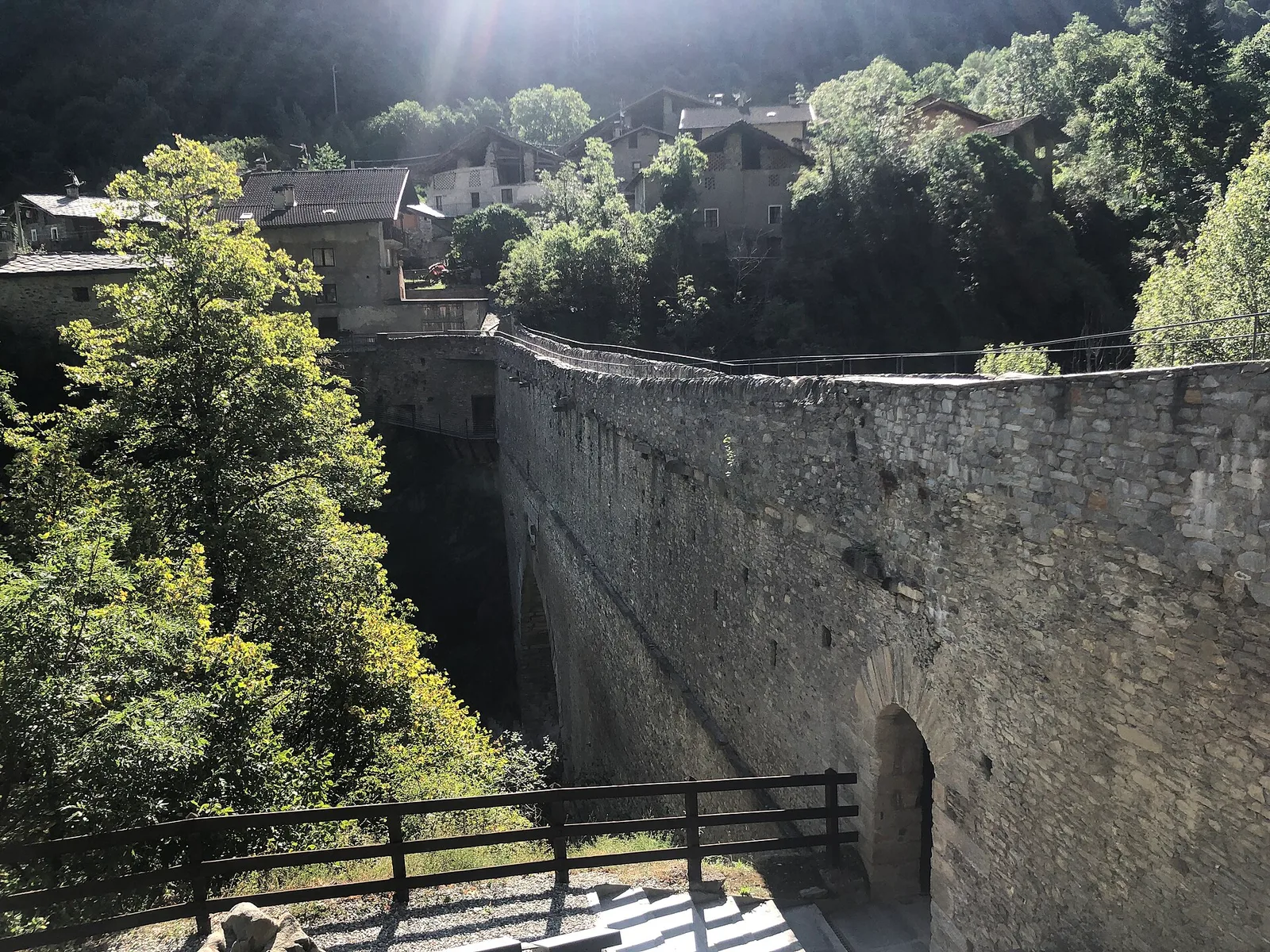 Pondel - Petit Poignon