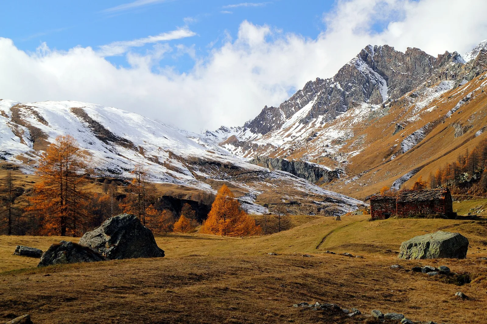 Rifugio Barbustel - Col de Mézove