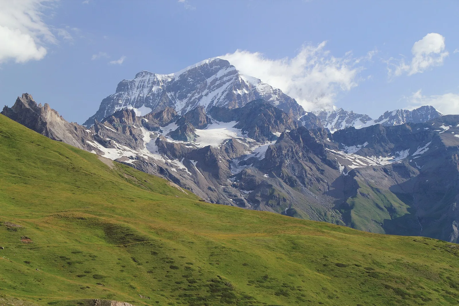 Prailles - Pointier - Arvus - Col Menouve