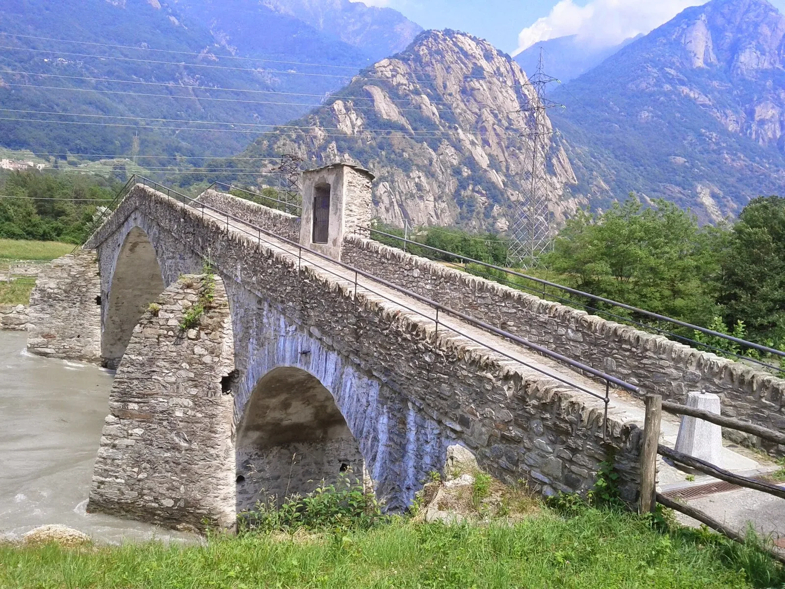 Biel - La Serra di Biel - Le Grand Chateau