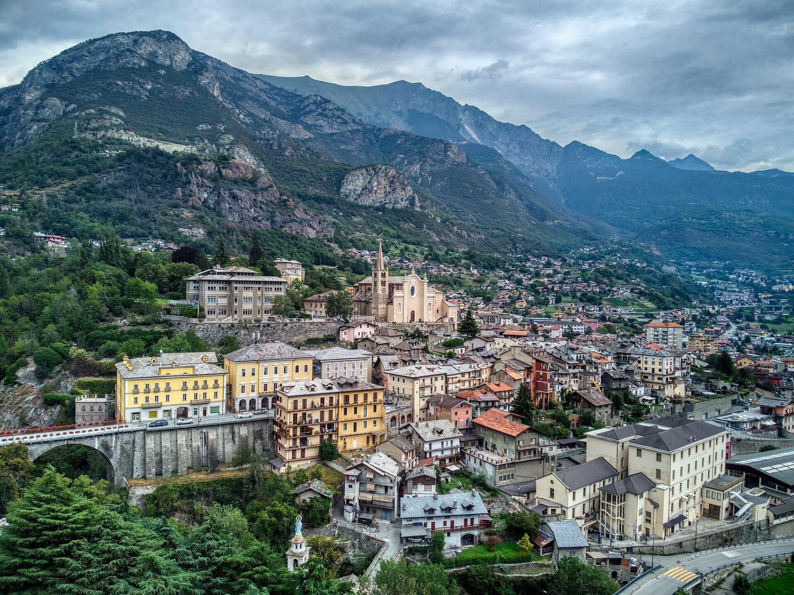 Ponte Dora Baltea - Alpe Mont Giron